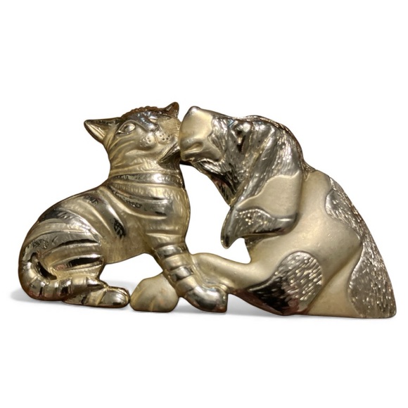Ajc Jewelry - Rare 80s AJC “Love Friends” Cat Dog Hound Tabby Brooch Pin Two Tone Mixed Metals